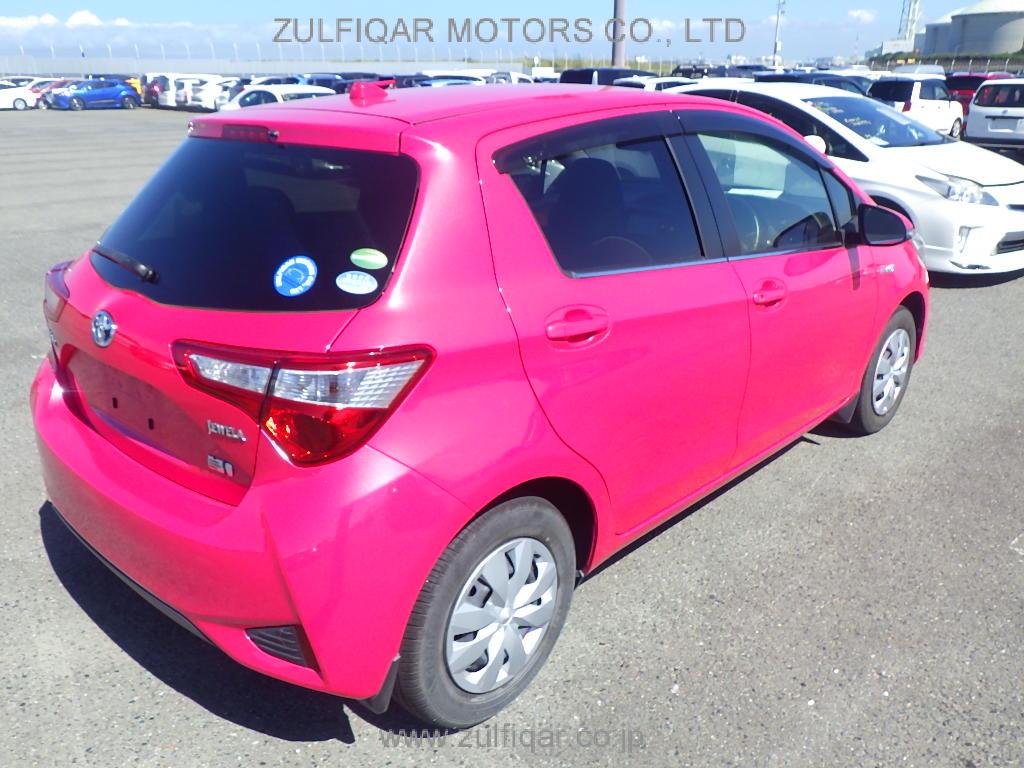 TOYOTA VITZ 2017 Image 27