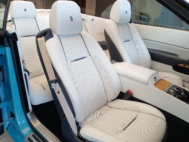 ROLLS ROYCE DAWN 2017 Image 33