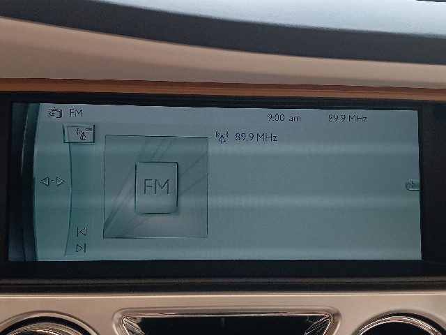 ROLLS ROYCE DAWN 2017 Image 41