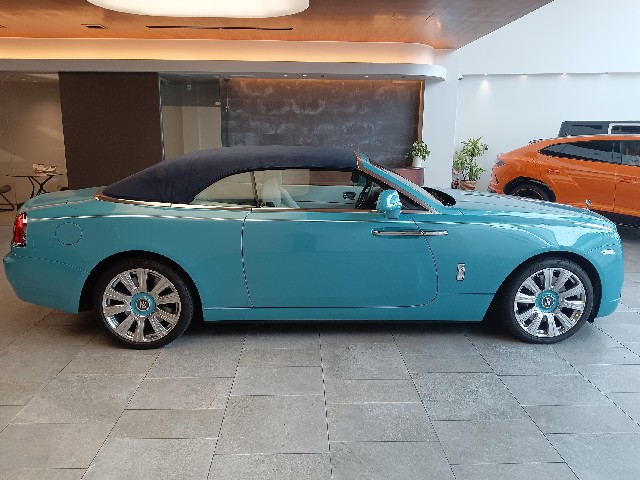 ROLLS ROYCE DAWN 2017 Image 56