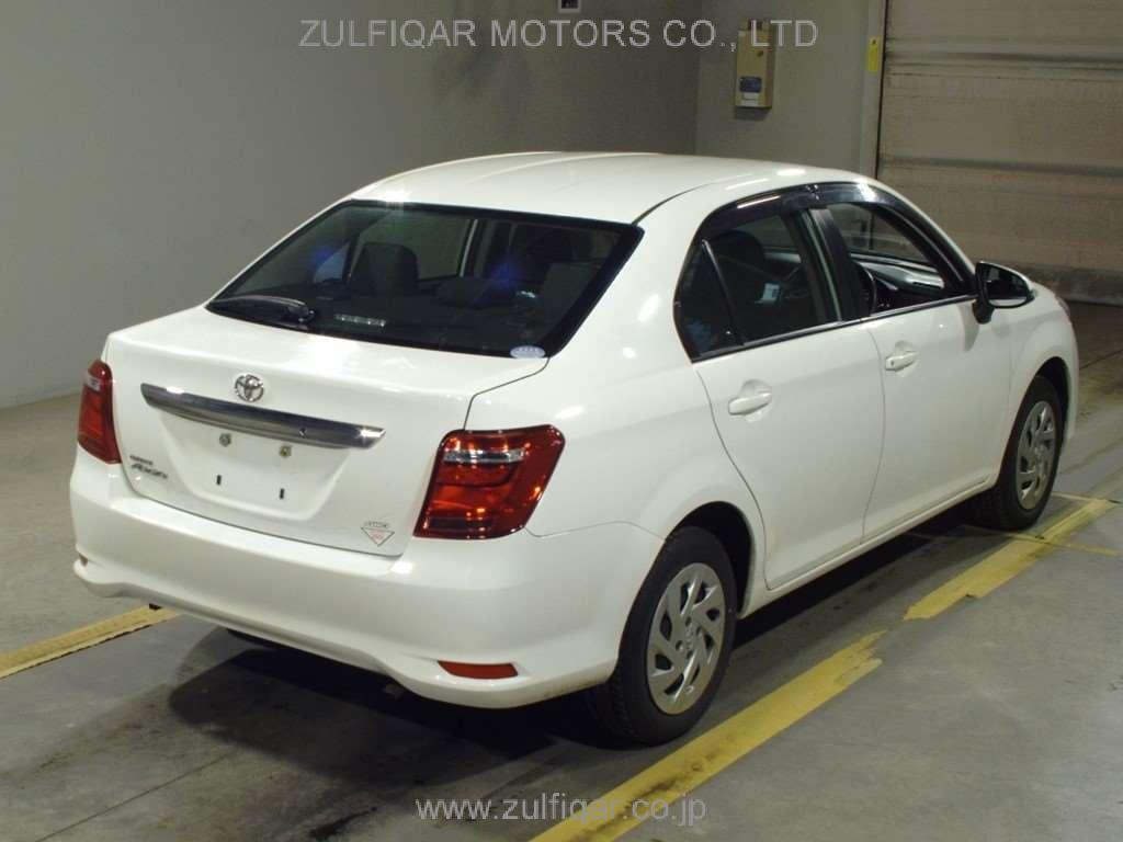 TOYOTA COROLLA AXIO 2018 Image 2