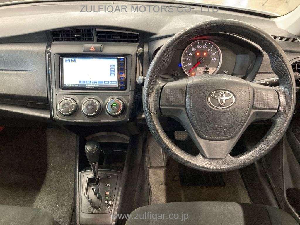 TOYOTA COROLLA AXIO 2018 Image 6