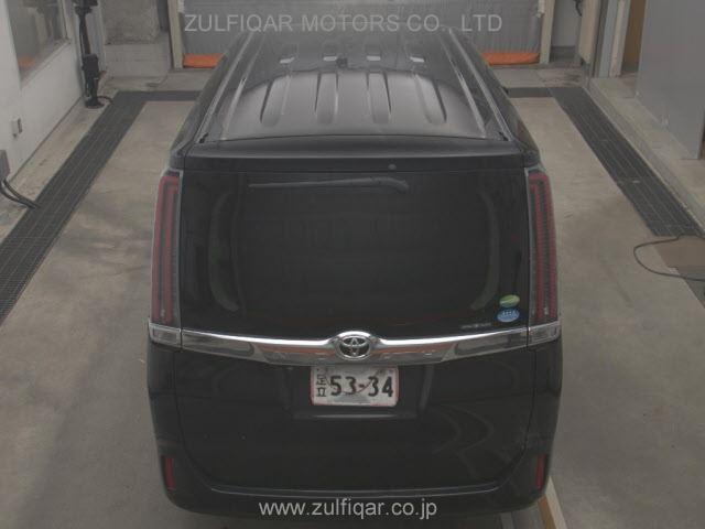 TOYOTA NOAH 2018 Image 7