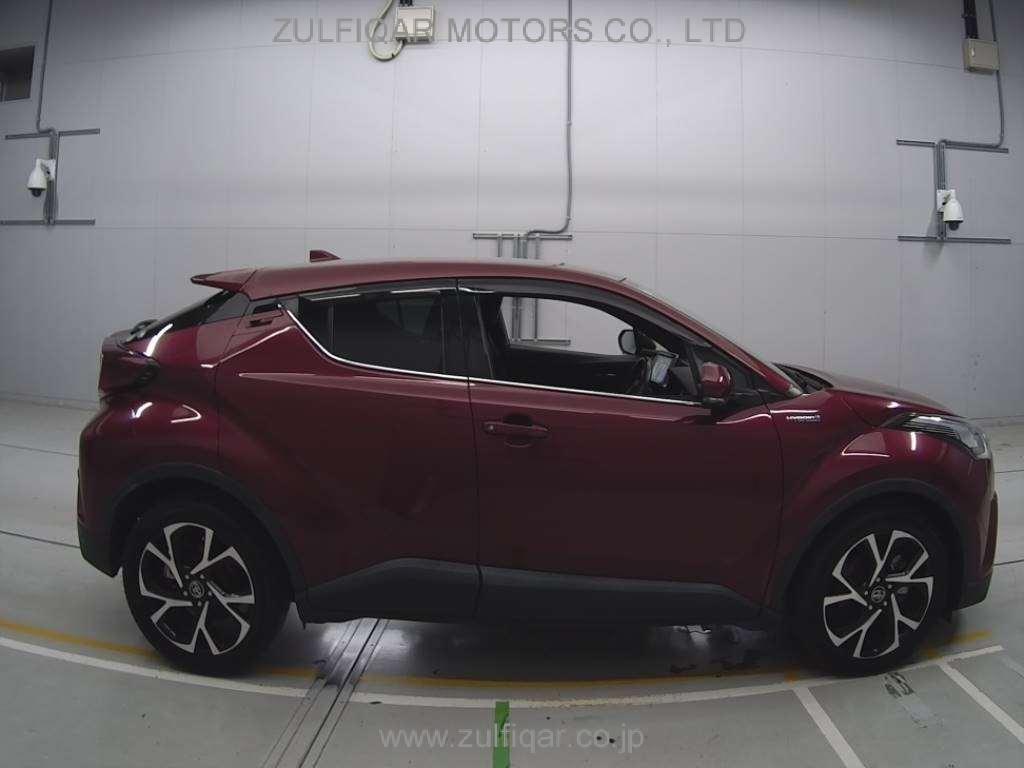 TOYOTA C-HR 2018 Image 3