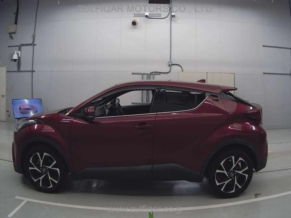 TOYOTA C-HR 2018 Image 4