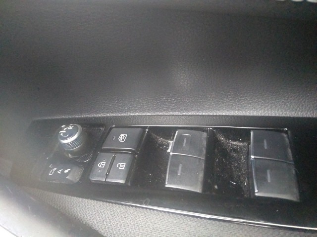 TOYOTA COROLLA TOURING 2021 Image 19