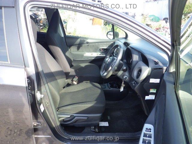 TOYOTA VITZ 2016 Image 12