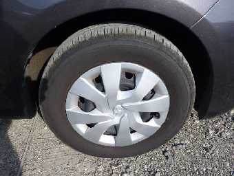 TOYOTA VITZ 2016 Image 18