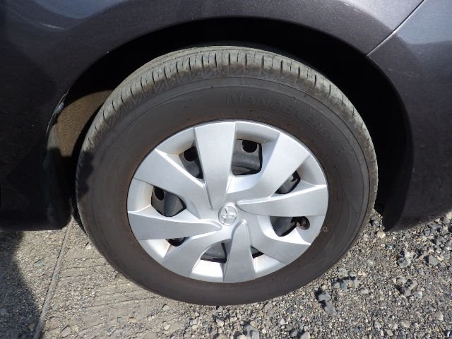 TOYOTA VITZ 2016 Image 26