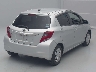 TOYOTA VITZ 2016 Image 2