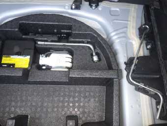 TOYOTA VITZ 2016 Image 15