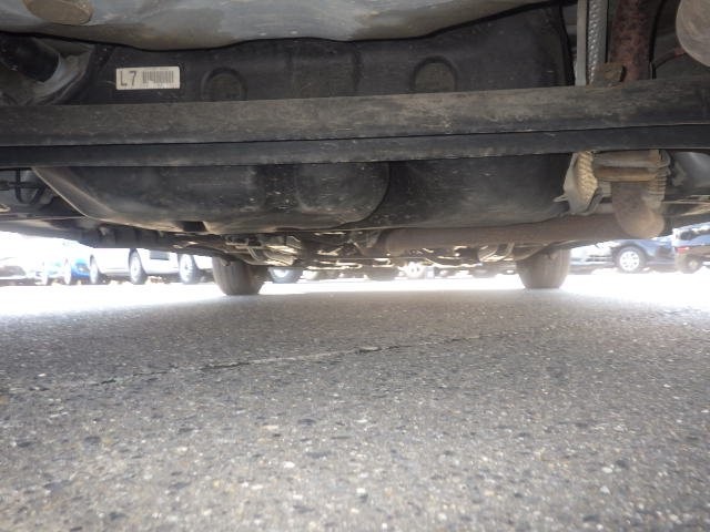 TOYOTA VITZ 2016 Image 25