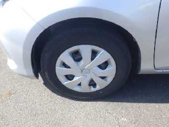 TOYOTA VITZ 2016 Image 22