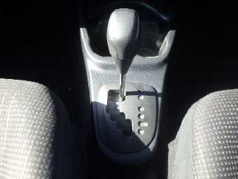 TOYOTA VITZ 2016 Image 7