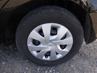 TOYOTA VITZ 2016 Image 20