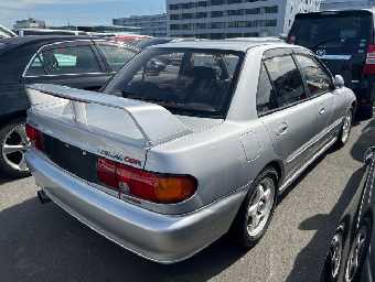 MITSUBISHI LANCER 1993 Image 4