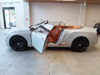 BENTLEY CONTINENTAL 2013 Image 11