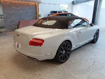 BENTLEY CONTINENTAL 2013 Image 17