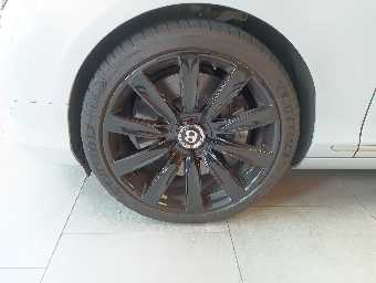 BENTLEY CONTINENTAL 2013 Image 21