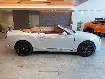 BENTLEY CONTINENTAL 2013 Image 4