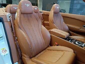 BENTLEY CONTINENTAL 2013 Image 33