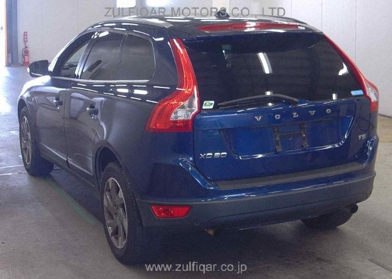 VOLVO XC60 2012 Image 2