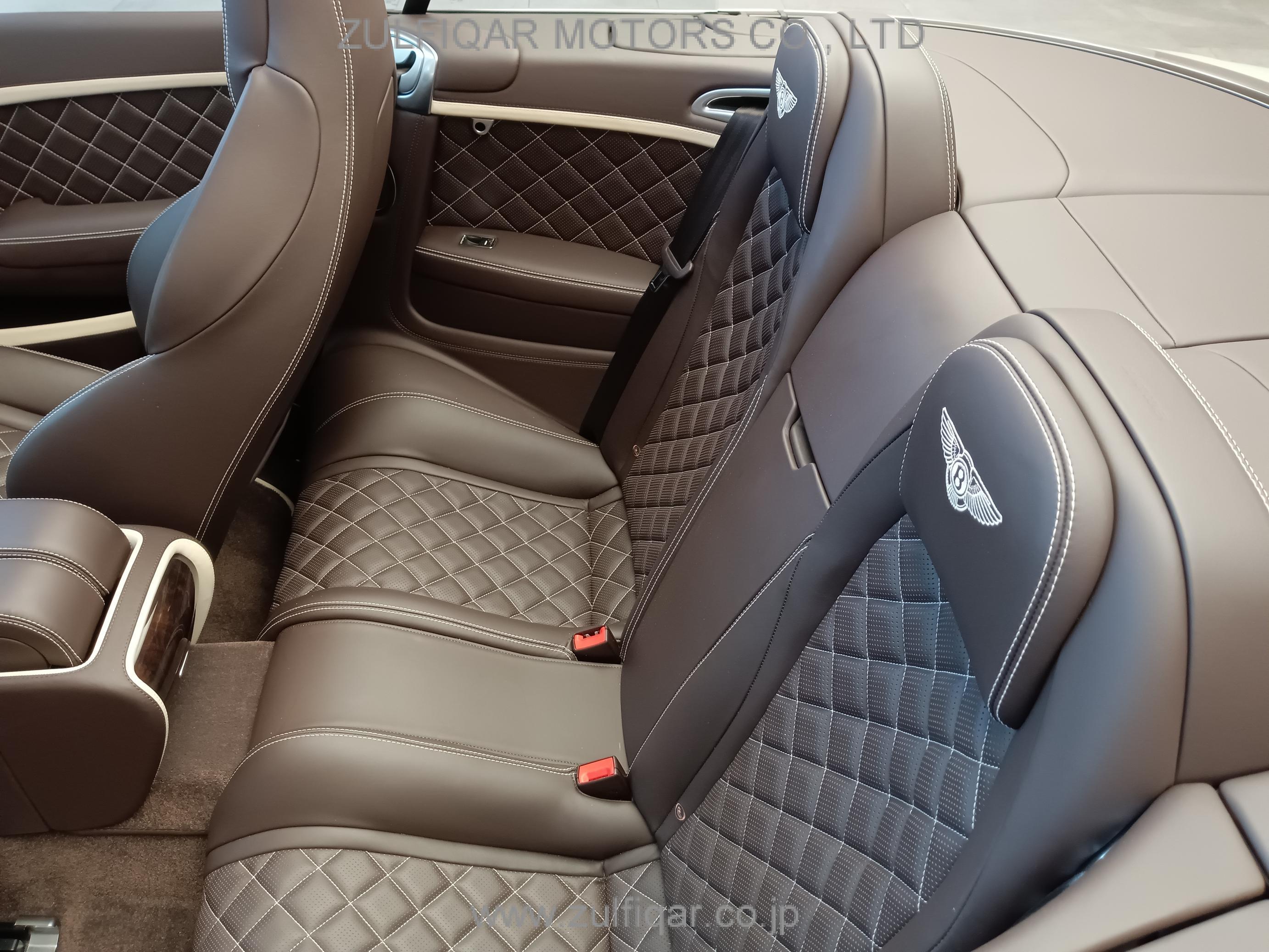 BENTLEY CONTINENTAL 2016 Image 36