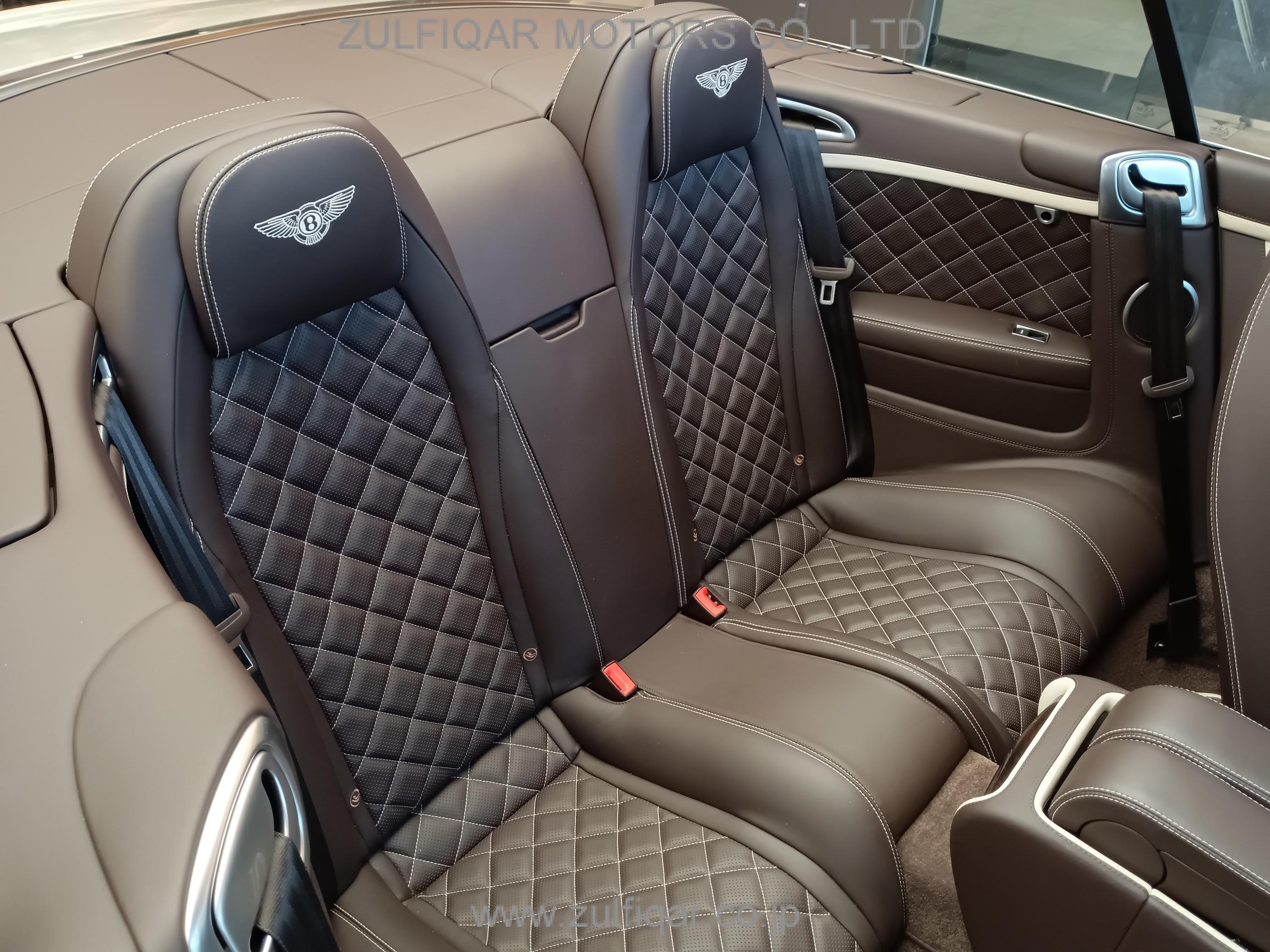 BENTLEY CONTINENTAL 2016 Image 40