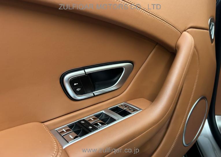 BENTLEY CONTINENTAL 2013 Image 11