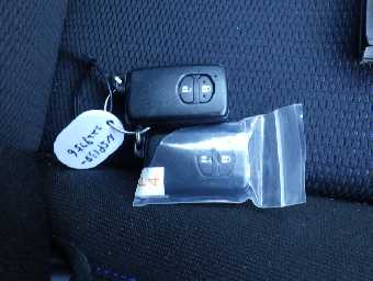 TOYOTA VITZ 2016 Image 11