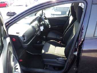 TOYOTA VITZ 2016 Image 13