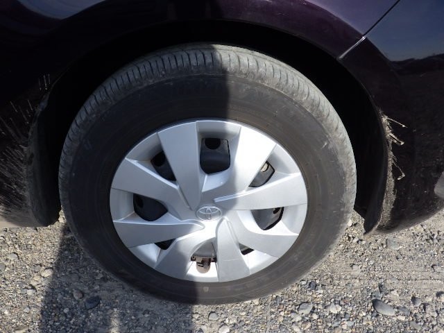 TOYOTA VITZ 2016 Image 33