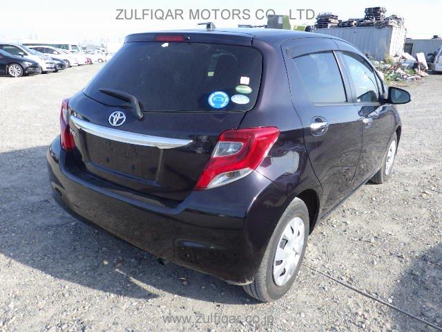 TOYOTA VITZ 2016 Image 10