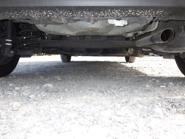 TOYOTA VITZ 2017 Image 31