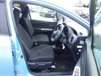 TOYOTA VITZ 2016 Image 10