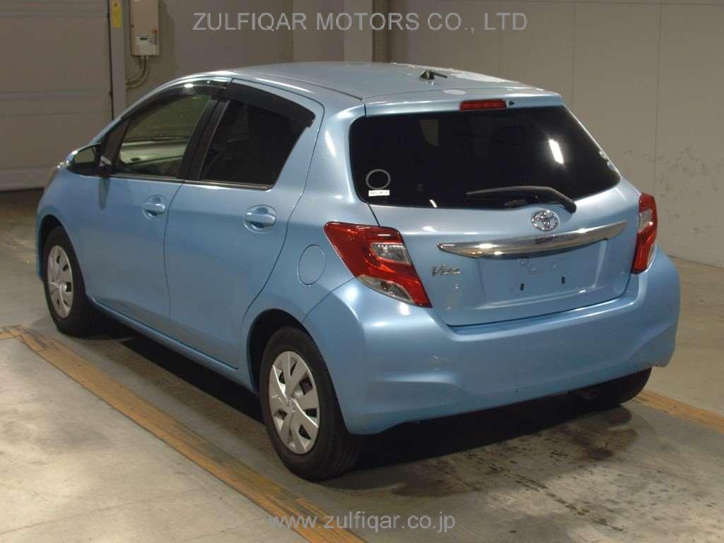 TOYOTA VITZ 2016 Image 4