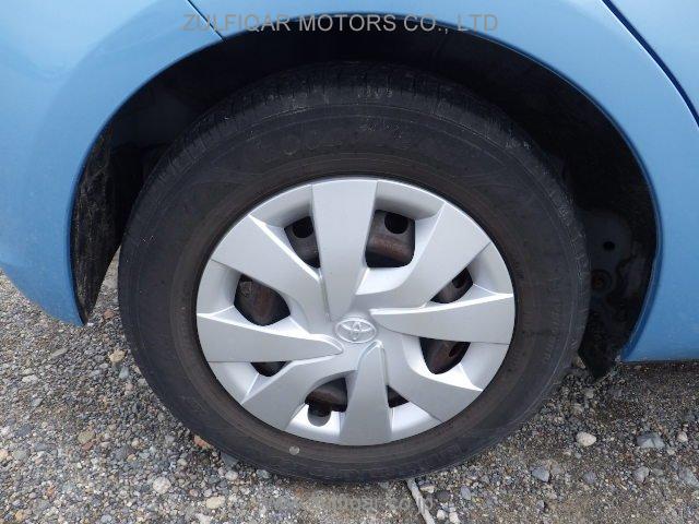 TOYOTA VITZ 2016 Image 32