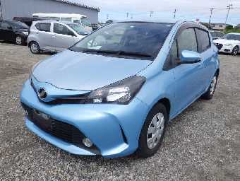 TOYOTA VITZ 2016 Image 2
