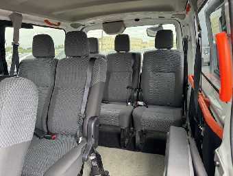 NISSAN NV350 CARAVAN WAGON 2016 Image 8