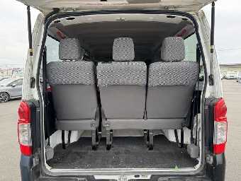 NISSAN NV350 CARAVAN WAGON 2016 Image 9