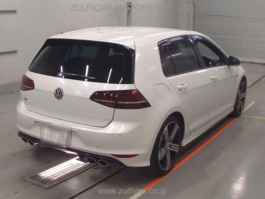 VOLKSWAGEN GOLF R 2015 Image 2