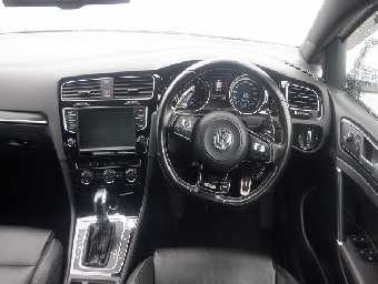 VOLKSWAGEN GOLF R 2015 Image 5