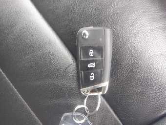 VOLKSWAGEN GOLF R 2015 Image 8