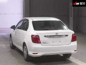 TOYOTA COROLLA AXIO 2018 Image 2