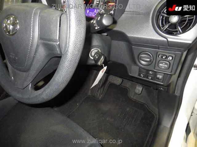 TOYOTA COROLLA AXIO 2018 Image 5