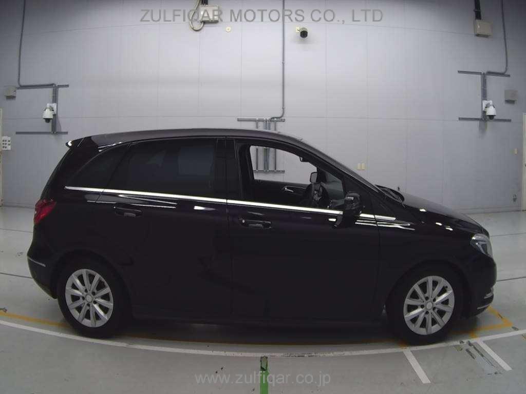 MERCEDES BENZ B CLASS 2013 Image 3