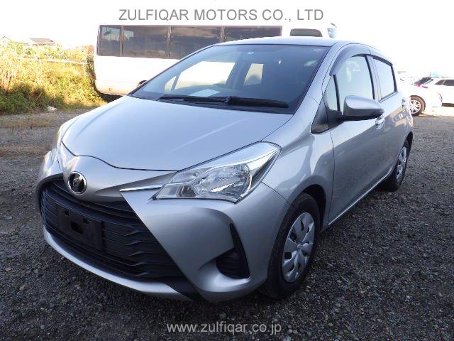 TOYOTA VITZ 2017 Image 19