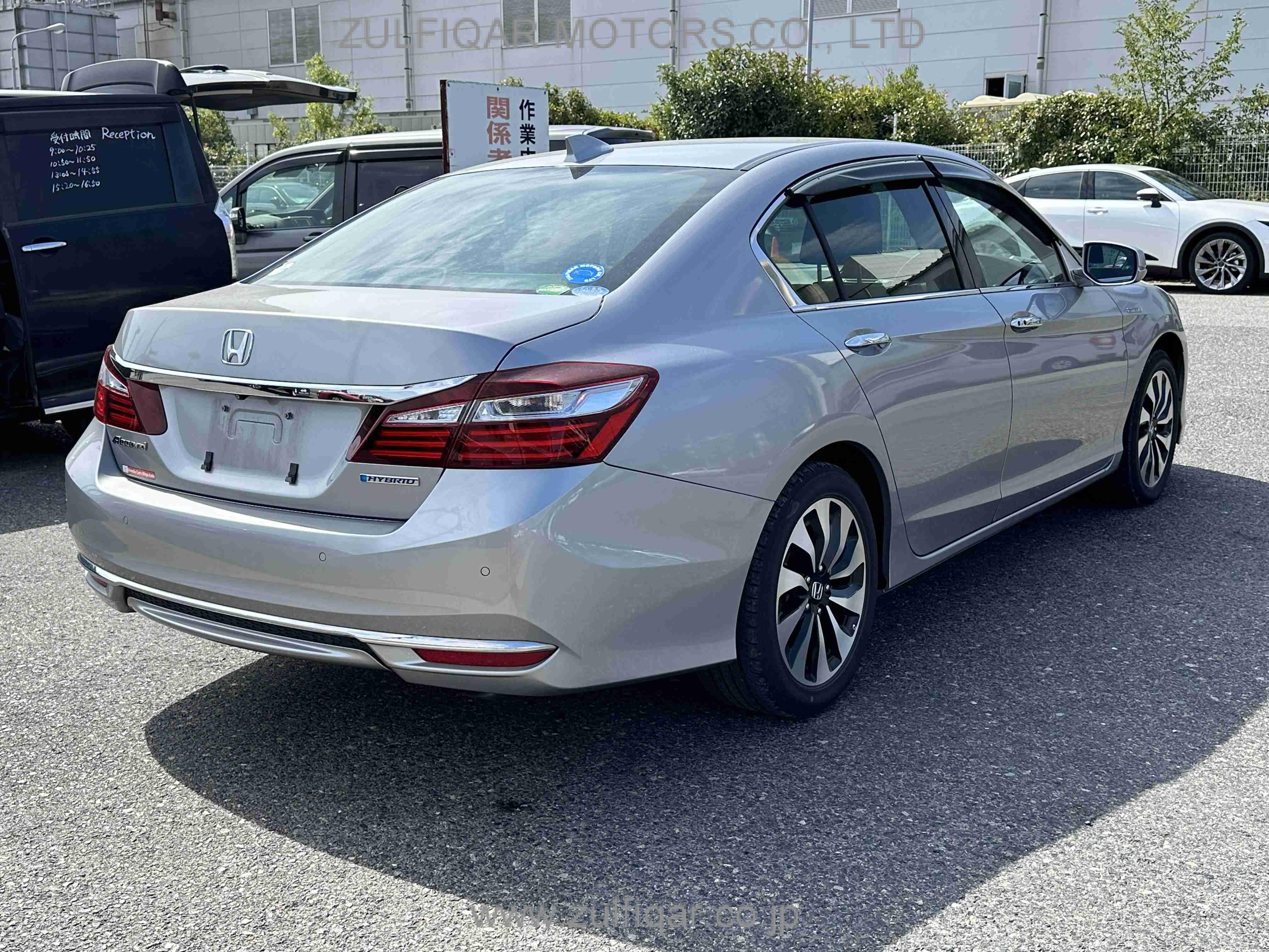 HONDA ACCORD HYBRID 2019 Image 12