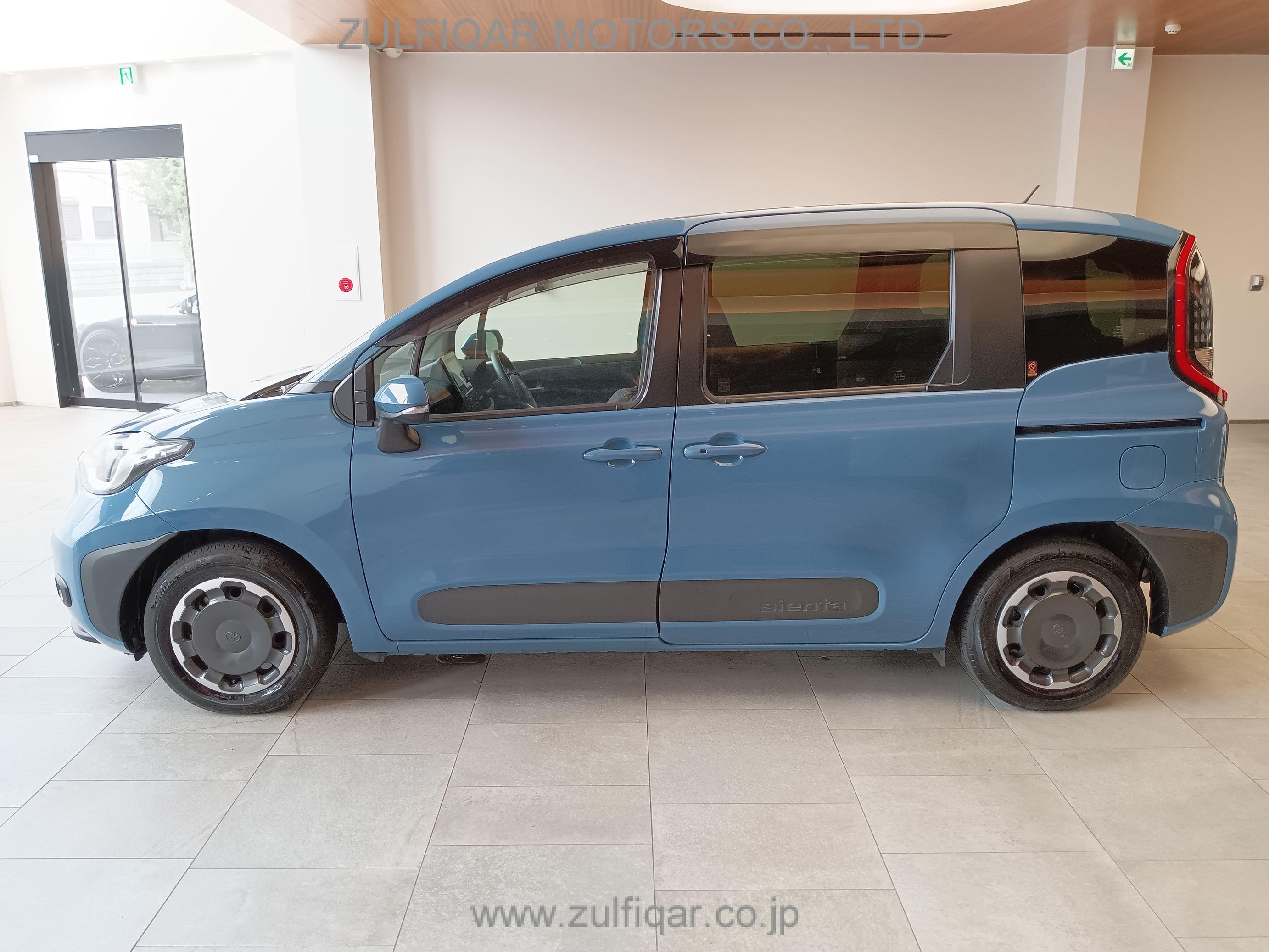 TOYOTA SIENTA 2023 Image 12