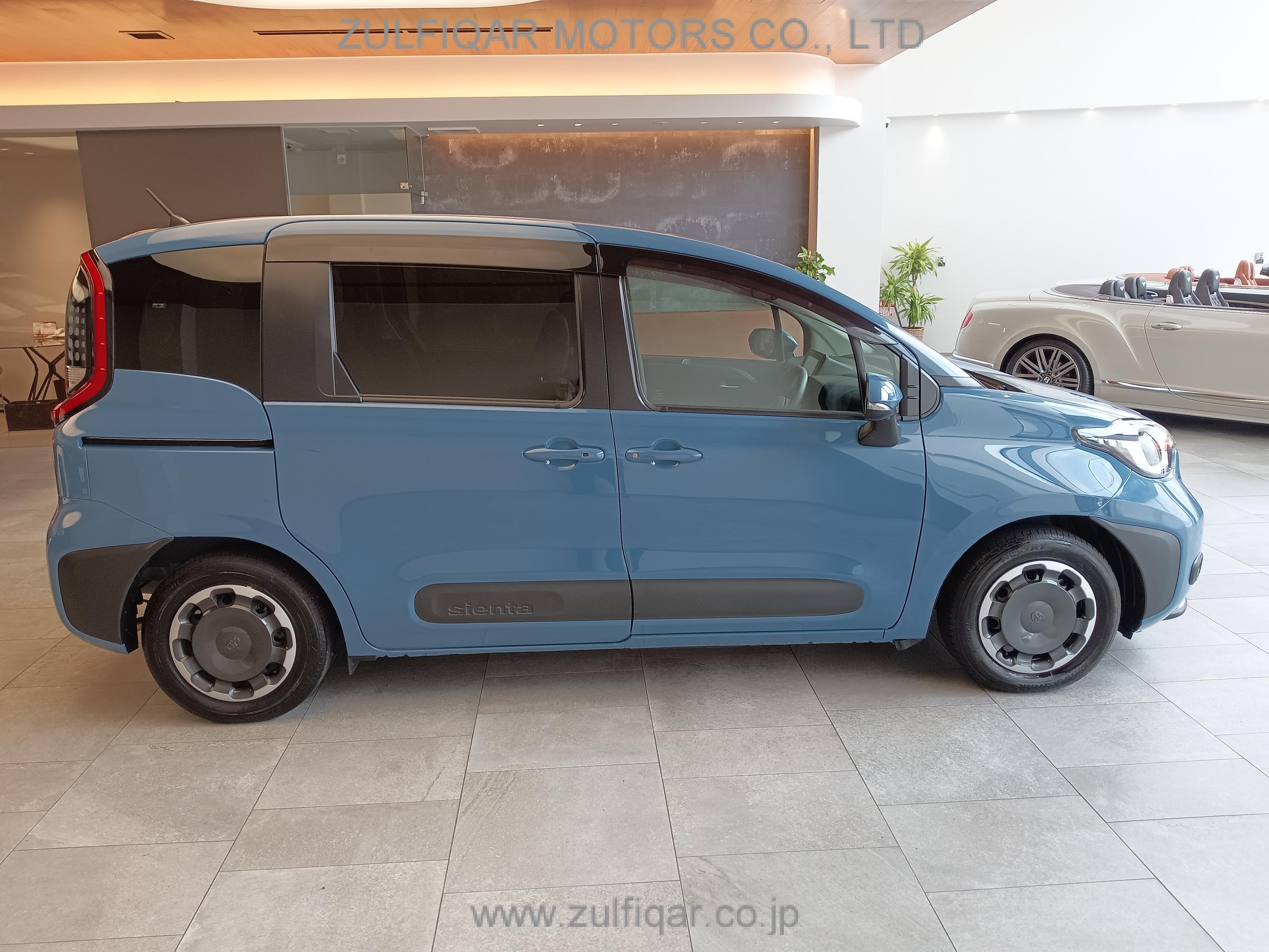 TOYOTA SIENTA 2023 Image 4